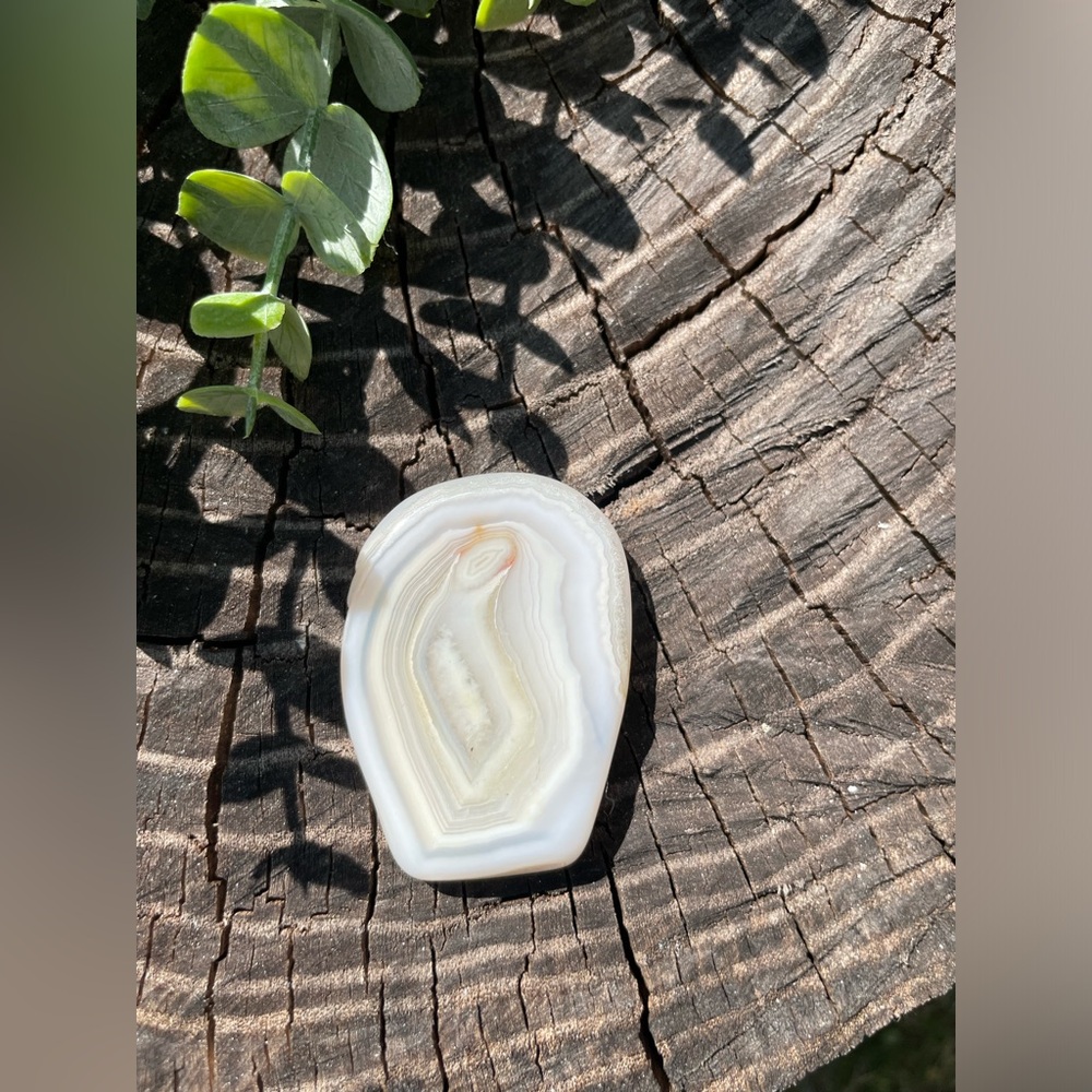▫️White Banded Agate Slice